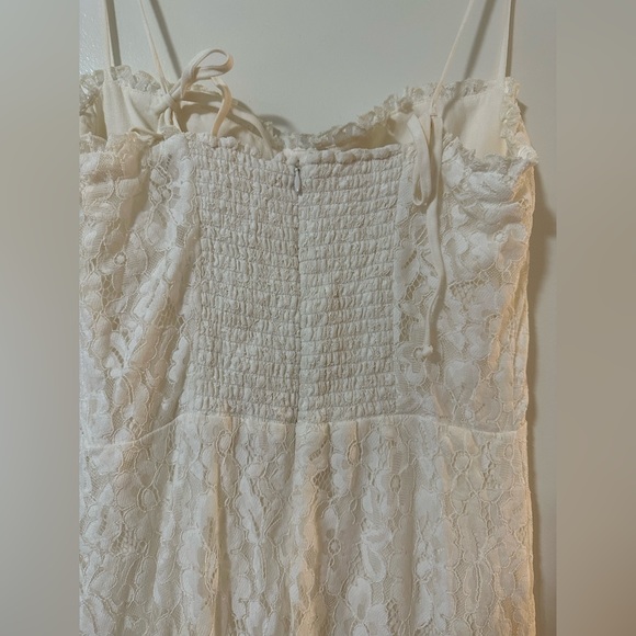 Reformation “Daisy” wedding dress, new with tags, size 8 - Picture 6 of 8